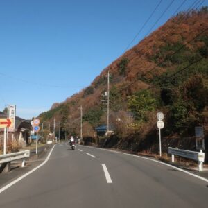 初冬の奥武蔵グリーンラインから定峰峠よりr11を北上する③