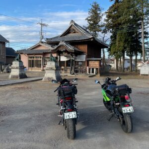 埼玉嵐山町の鬼鎮神社にてwith CBR650R & ninja650