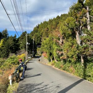 初冬の武蔵グリーンラインで出会った自転車の人