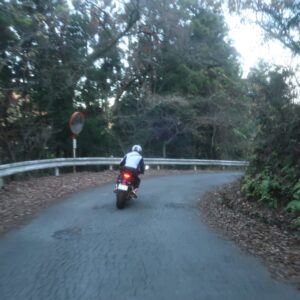 下久保ダムからr33を走る