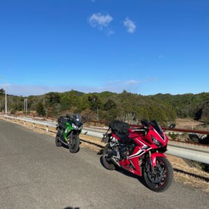勝浦ダムにてwith CBR650R & ninja650