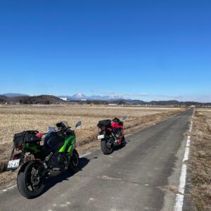 那須連山を遠くに眺めるwith CBR650R & ninja650