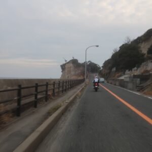 太平洋沿いのR6を走る