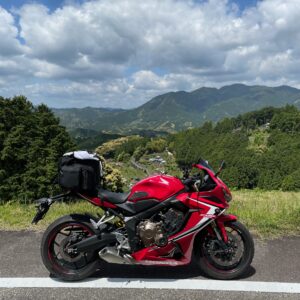 和歌山r46から眺めた山風景with CBR650R