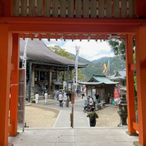 熊野那智大社・青岸渡寺にて