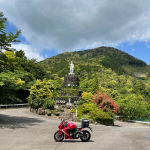 和歌山r46沿いの万願成就の菩薩像with CBR650R