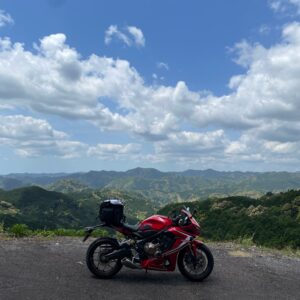 和歌山r43から眺めた山間部風景with CBR650R