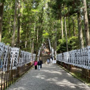 熊野本宮大社の参道にて