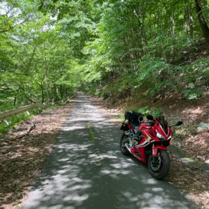 旧道122号を走るwith CBR650R③