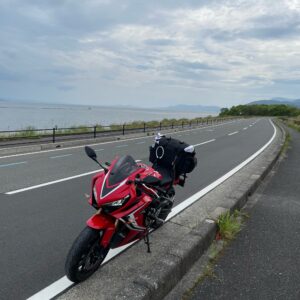 琵琶湖西縦貫道路にてwith CBR650R