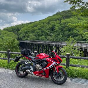 剣桂展望台より国道289を眺めるwith CBR650R