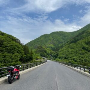 栃木r249の爽快ロード風景with CBR650R