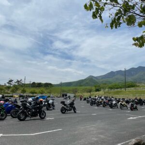 日光霧降高原 大笹牧場の駐輪場にて