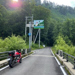 樹海ライン／R352、金泉橋で只見川を渡り、福島から新潟へ走るwith CBR650R