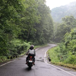 雨上がりの樹海ライン／R352を走るchizuo②