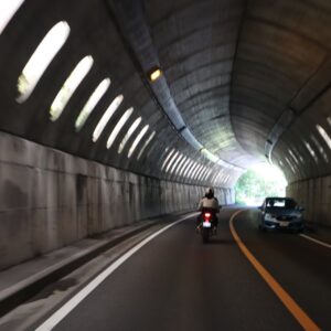 R400に連なるスノーシェッドたち②