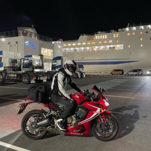 東京九州フェリー「ソレイユ」号とCBR650R@新門司港