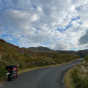 平尾台カルストを走るwith CBR650R