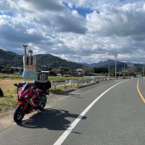 求菩提の謎の人形with CBR650R