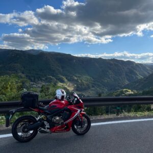 宇佐のマチュピチュwith CBR650R