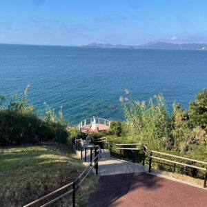 日本本土最西端の神崎鼻へ散策