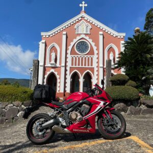 カトリック宝亀教会にてwith CBR650R