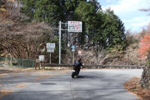 志賀坂峠を抜け、群馬県に入る