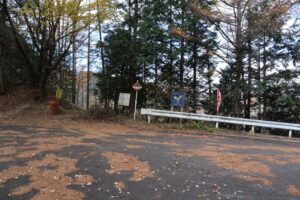 林道二子山線から西秩父線に入る