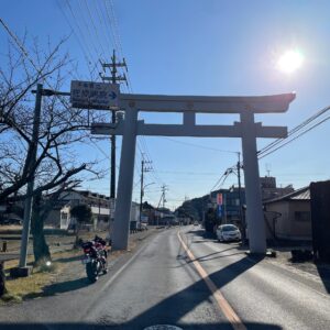 香取神宮一ノ鳥居にてwith CBR650R