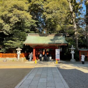 香取神宮総門にて