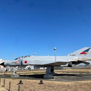 茨城空港公園に展示されている古い戦闘機F-4EJ改要撃戦闘機にて