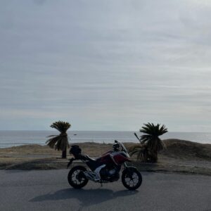 南房総白浜エリアの海沿いパーキングにてwith NC750X